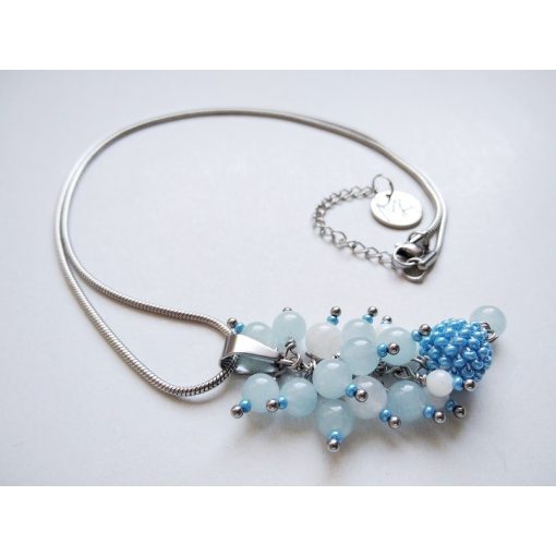 "Akvamarin" nemesacél kígyólánc szőlőfürtös medállal